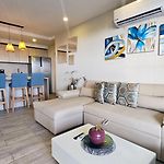 Regency Suites Morros by Parceros Group